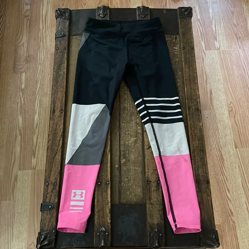 Under Armour youth small leggings